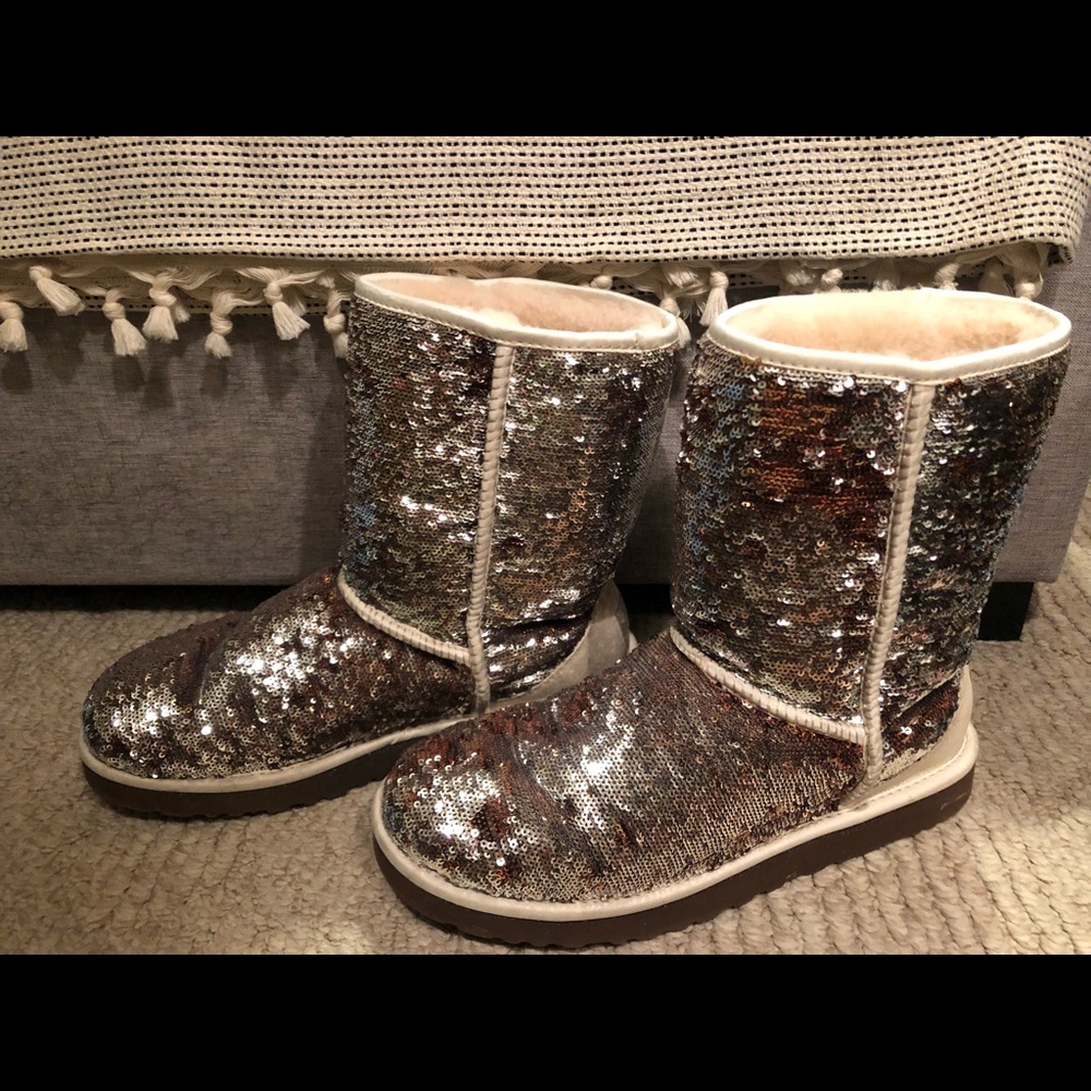 Two-Toned Sequin Uggs
